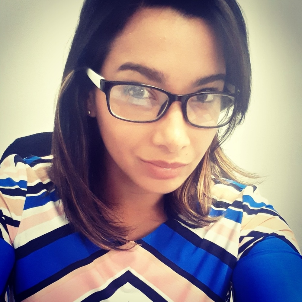 Meet your Posher, Maria